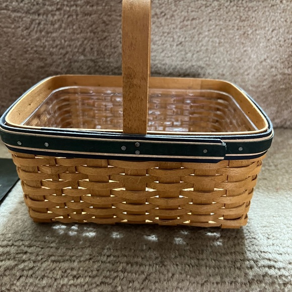 Longaberger Basket - Picture 3 of 5